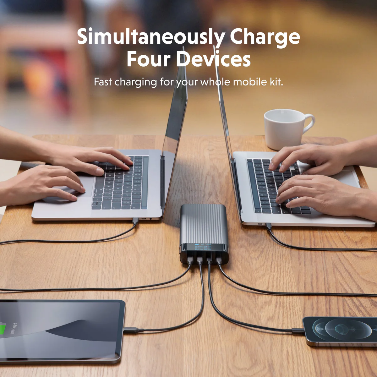 HyperJuice USB-C 245W Power Bank (3)